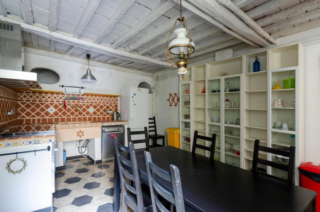 Altido Artistic Flat For 7 In Historic Centre