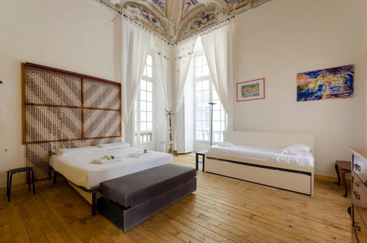 Altido Artistic Flat For 7 In Historic Centre Appartamento Genova